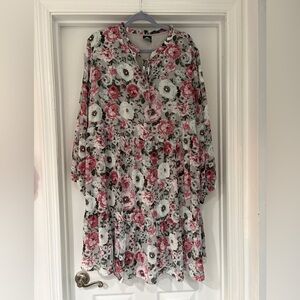 Cal Style Floral Dress EUC